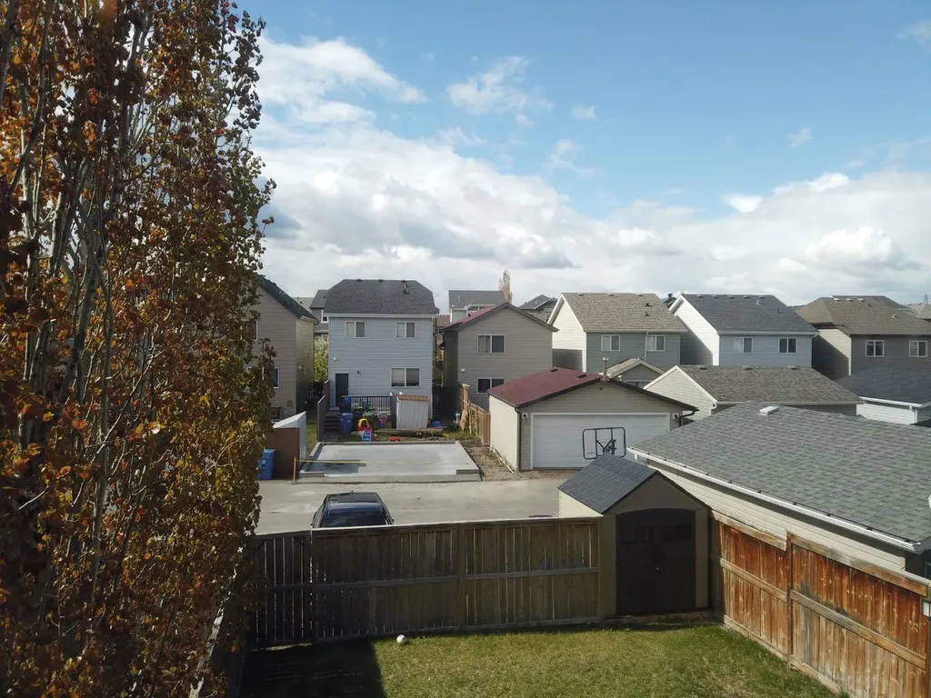 2064 New Brighton Grove SE Calgary AB T2Z 1G1