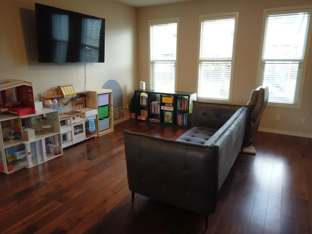 2064 New Brighton Grove SE Calgary AB T2Z 1G1