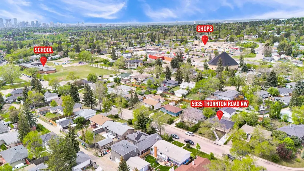 5935 Thornton Road NW Calgary AB T2K 3C3
