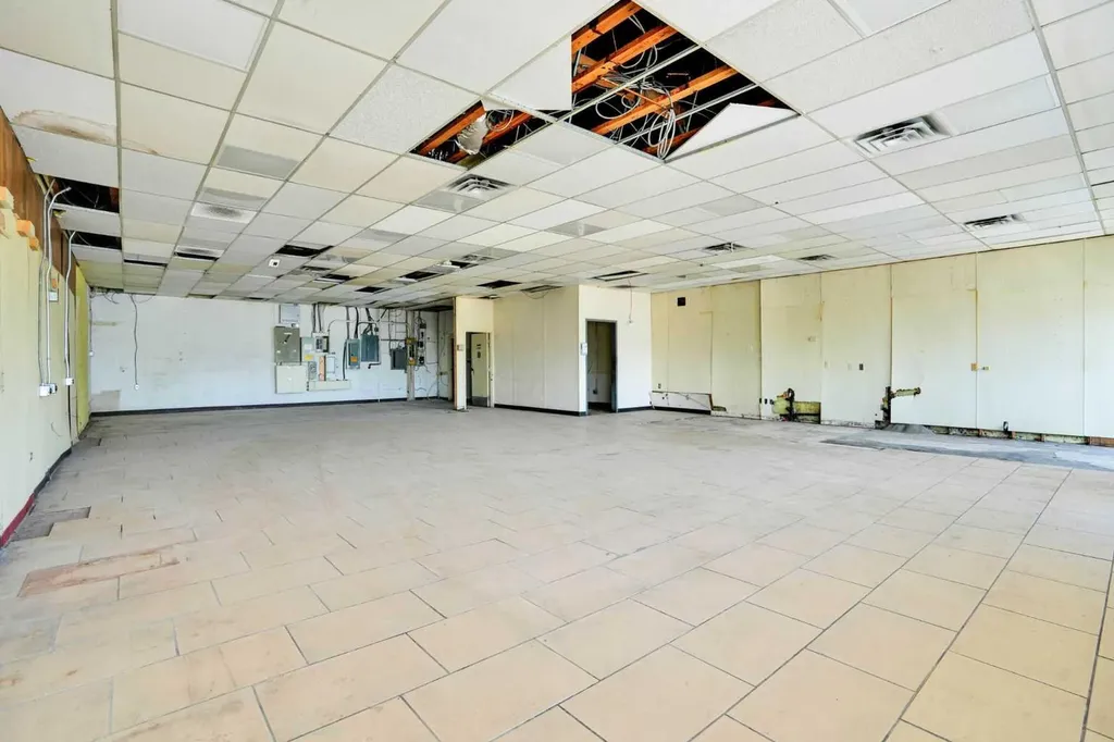 7233 Ogden Road SE Calgary AB T2C 1B7