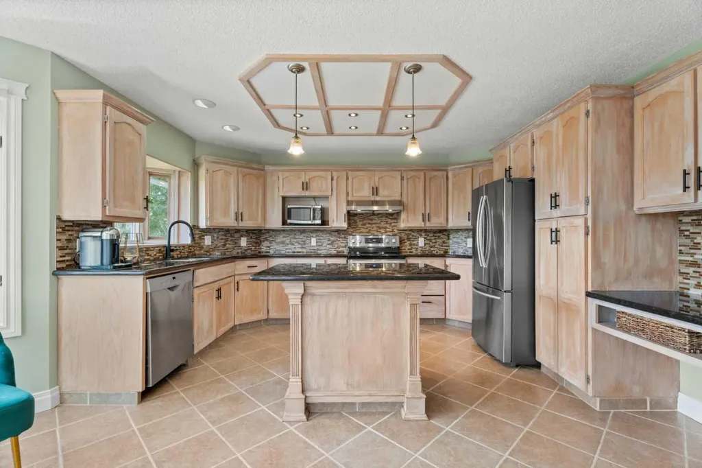 43 Westridge Drive Okotoks AB T1S1N3