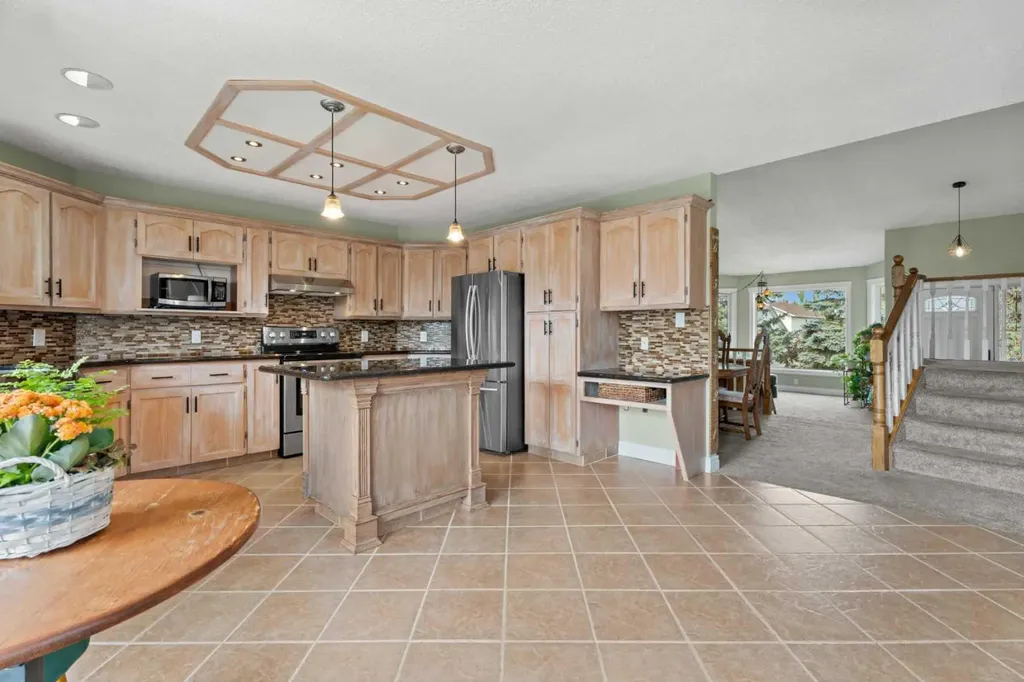 43 Westridge Drive Okotoks AB T1S1N3