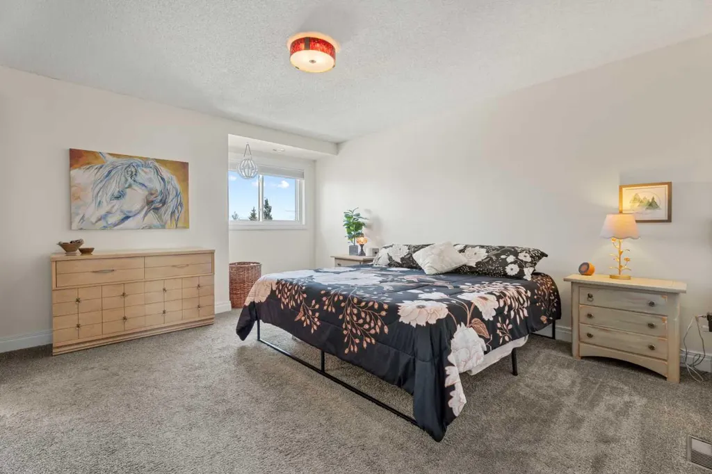 43 Westridge Drive Okotoks AB T1S1N3