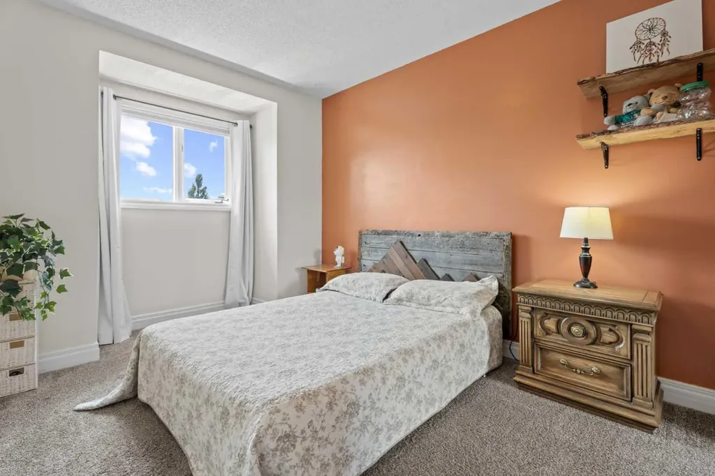 43 Westridge Drive Okotoks AB T1S1N3