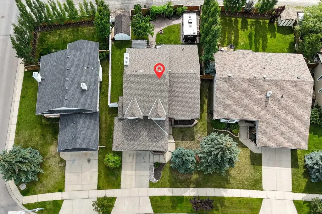 43 Westridge Drive Okotoks AB T1S1N3
