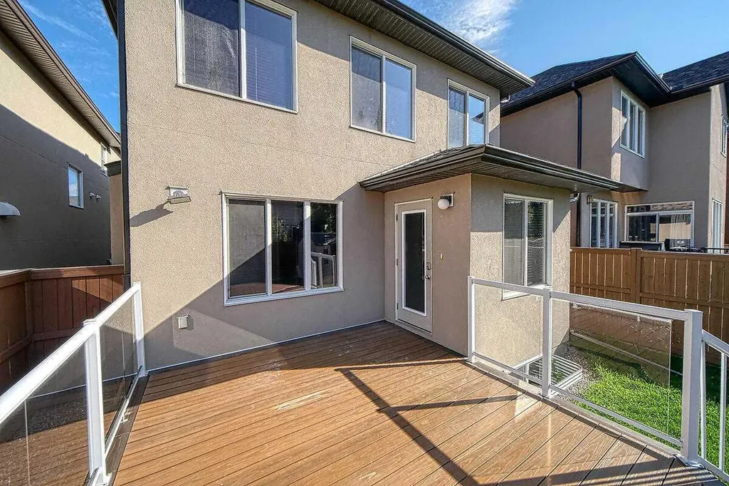 106 Sage Meadows Way NW Calgary AB T3P 0G3