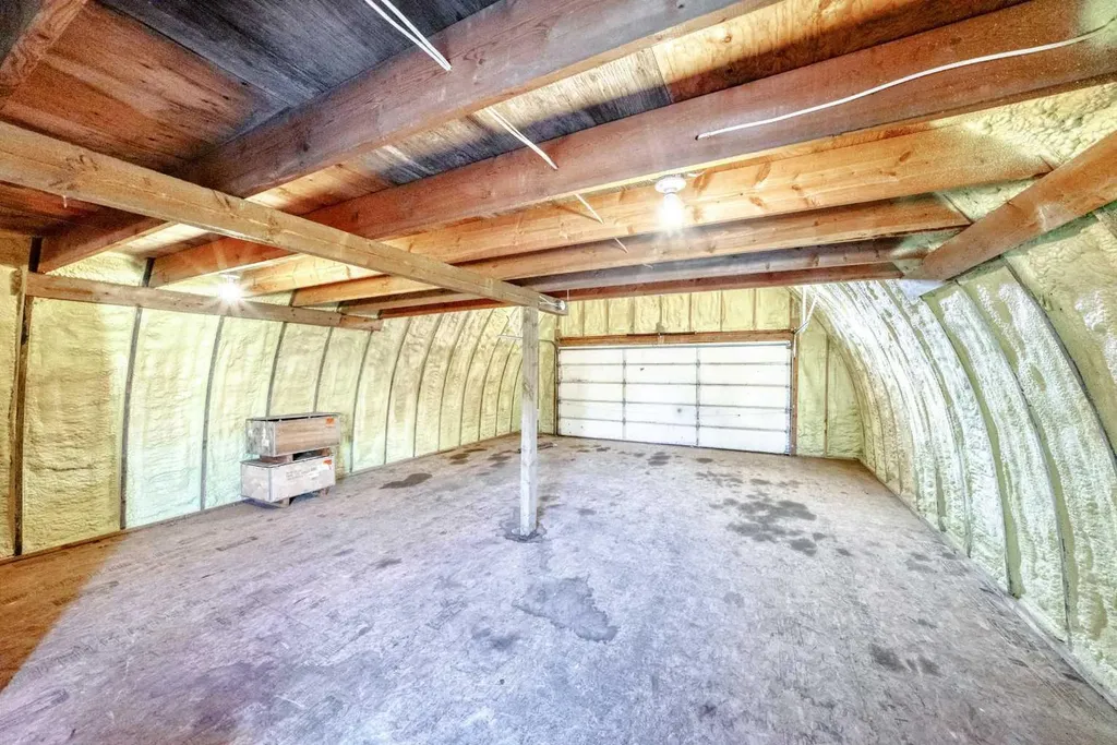 32276 Highway 2 A Rural Mountain View County AB T4H 1T8