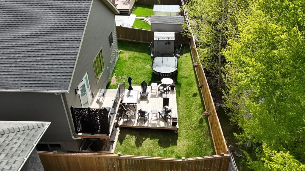 108 Trestle Place Hinton AB T7V0B8