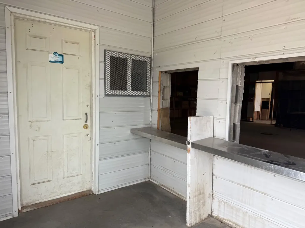 5413 College Drive Vermilion AB T9X 1X8