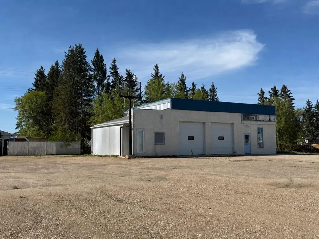 5413 College Drive Vermilion AB T9X 1X8