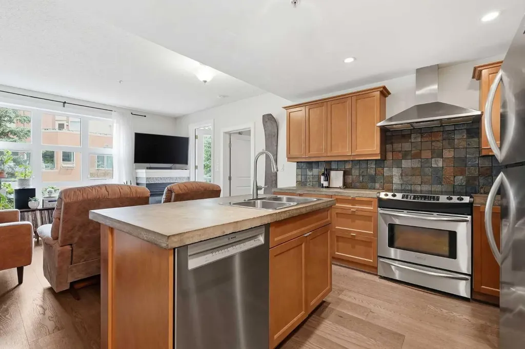 532 5 Avenue NE Calgary AB T2E 0L2