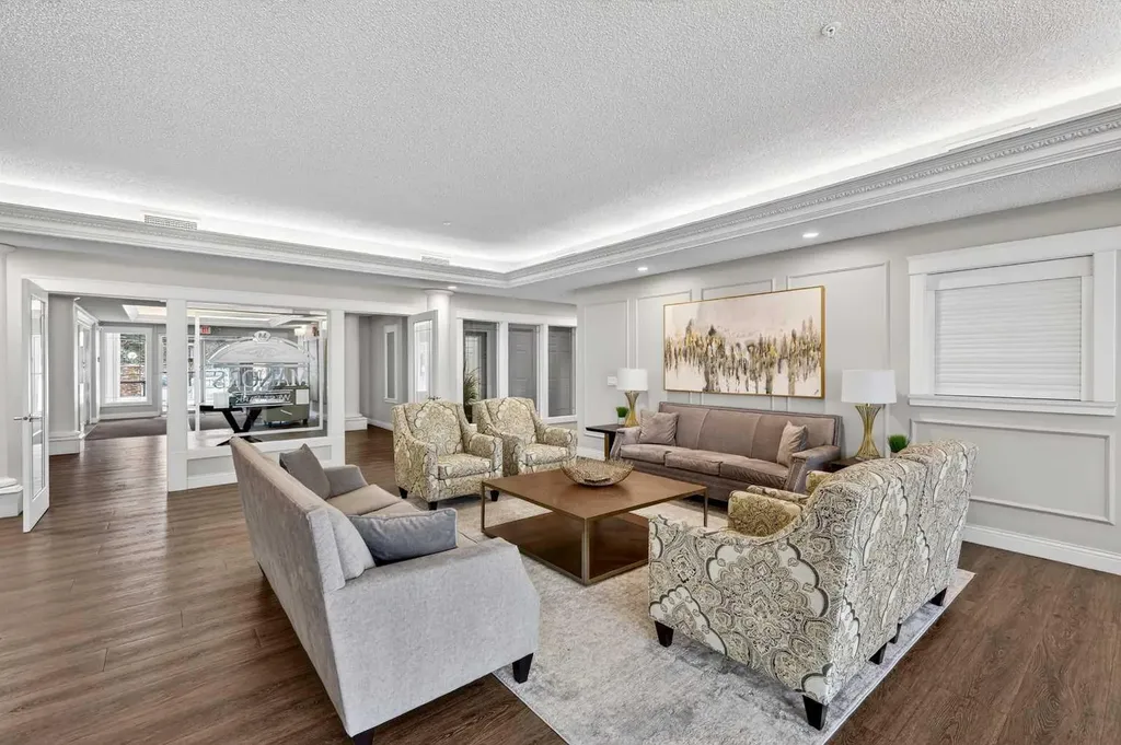 9449 19 Street SW Calgary AB T2V 5J8