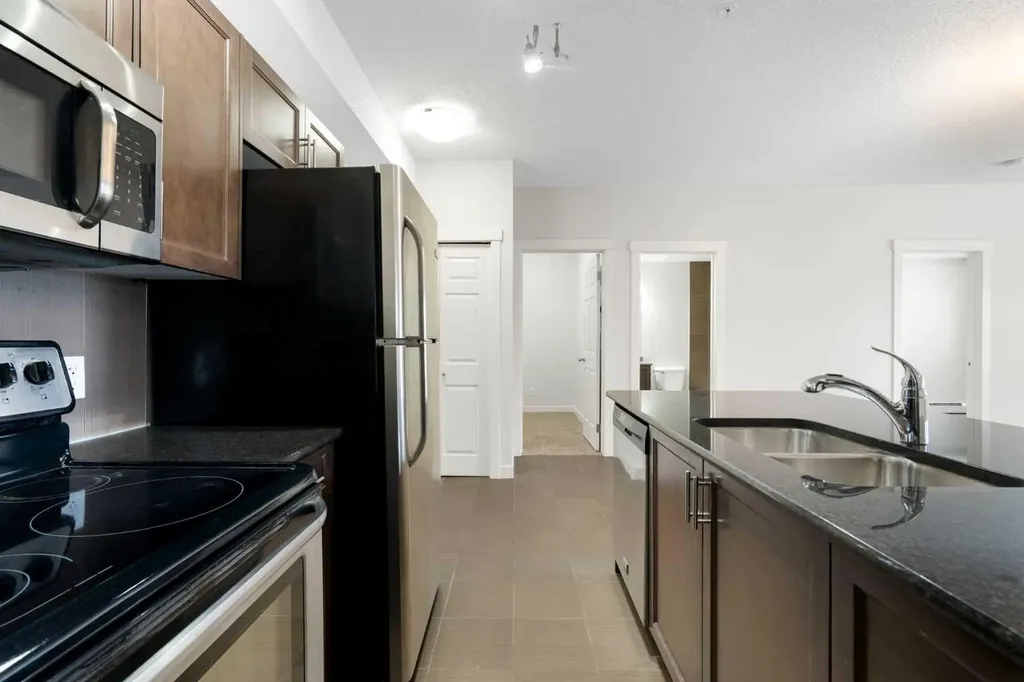 3950 46 Avenue NW Calgary AB T3A0P9
