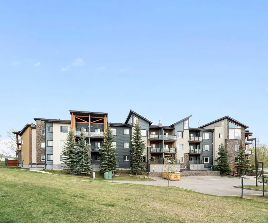 3950 46 Avenue NW Calgary AB T3A0P9
