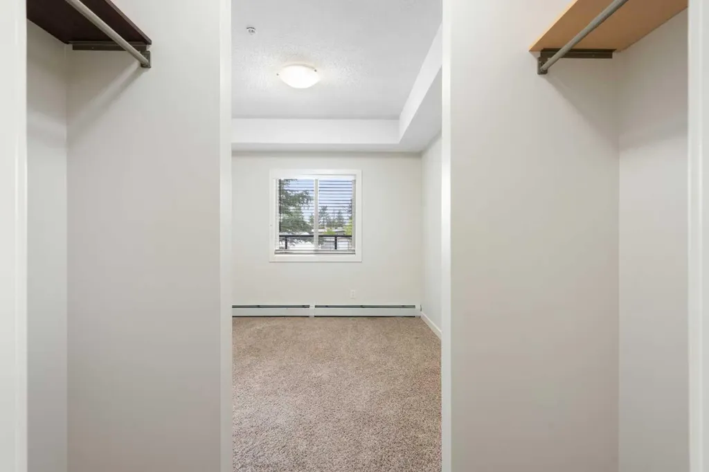 3950 46 Avenue NW Calgary AB T3A0P9