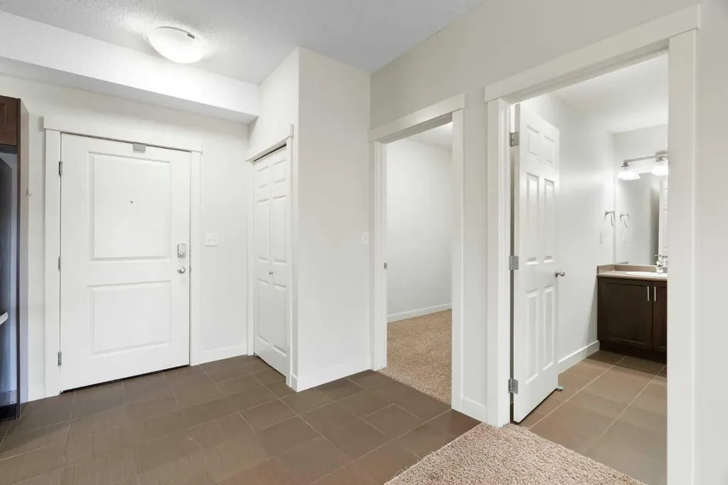 3950 46 Avenue NW Calgary AB T3A0P9
