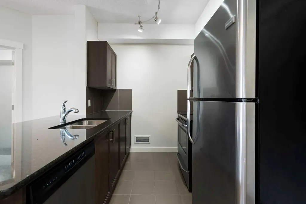 3950 46 Avenue NW Calgary AB T3A0P9