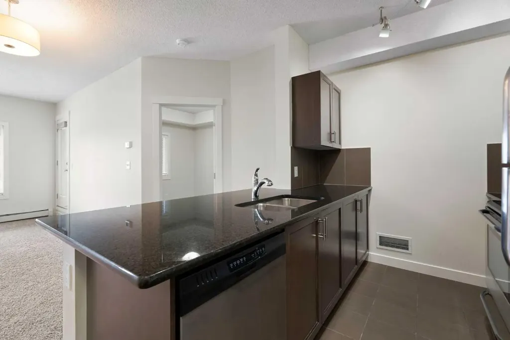 3950 46 Avenue NW Calgary AB T3A0P9