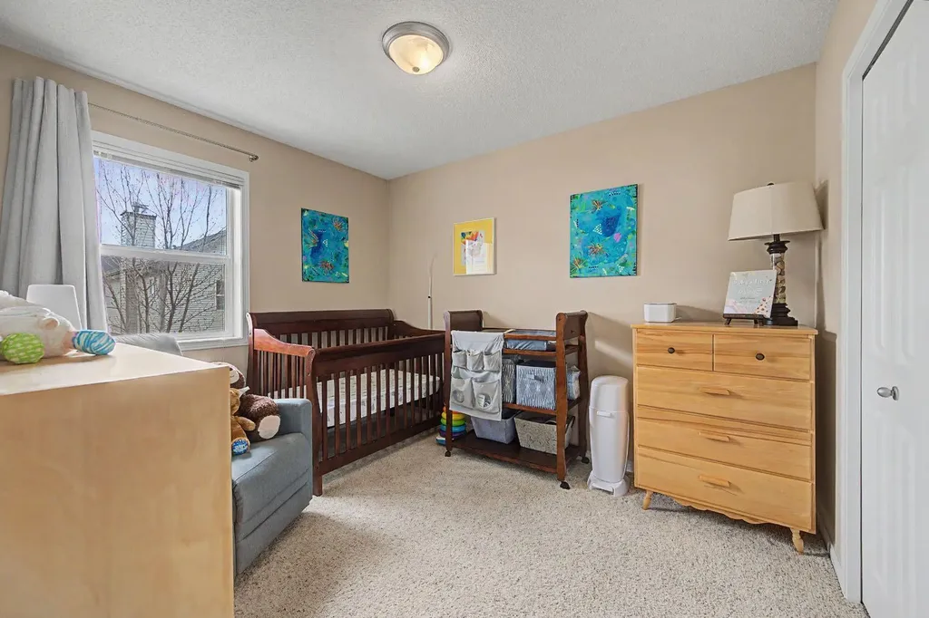 65 Royal Birch Villas NW Calgary AB T3G 5V2