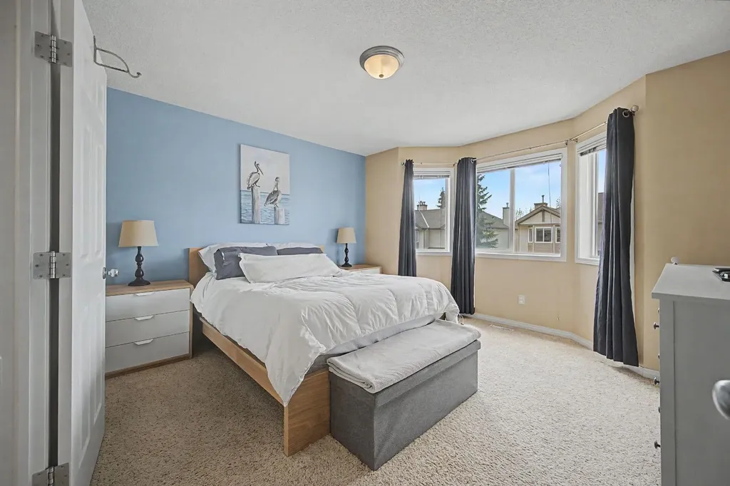 65 Royal Birch Villas NW Calgary AB T3G 5V2