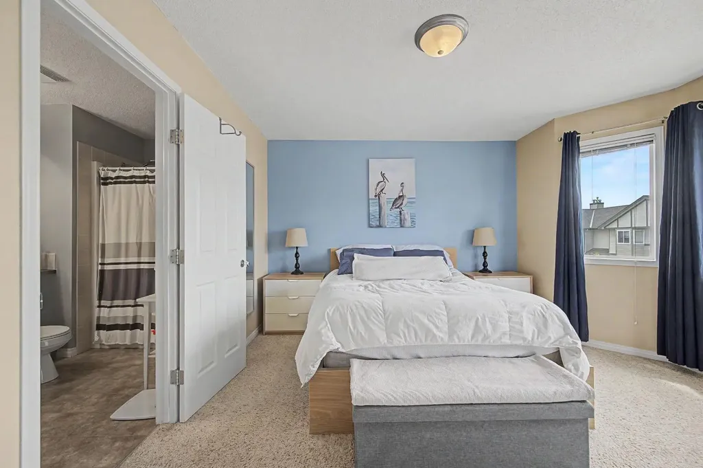 65 Royal Birch Villas NW Calgary AB T3G 5V2