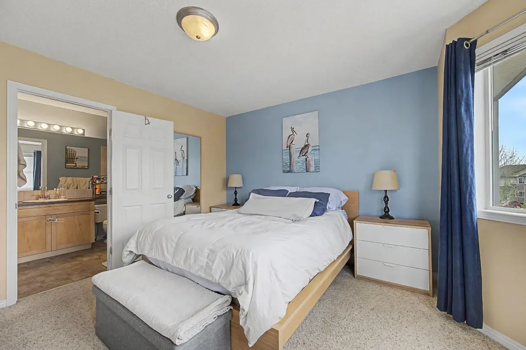 65 Royal Birch Villas NW Calgary AB T3G 5V2