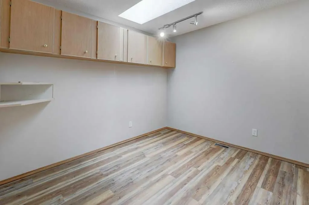 12 Parklane Place Strathmore AB T1P 1K7