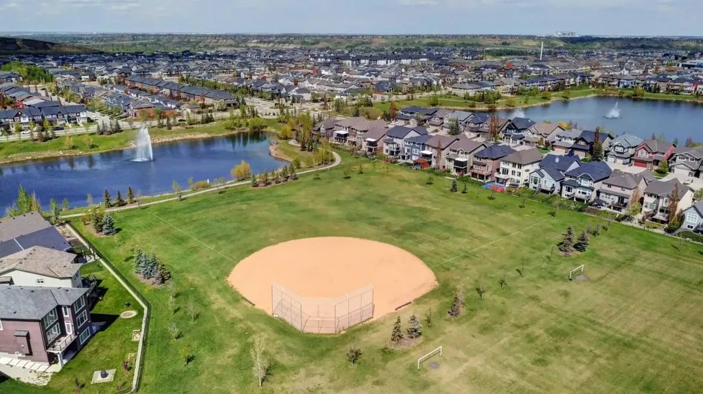 444 Legacy Point SE Calgary AB T2X 3Z3