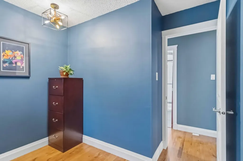 108 Ermine Crescent Fort Mcmurray AB T9H 4M6
