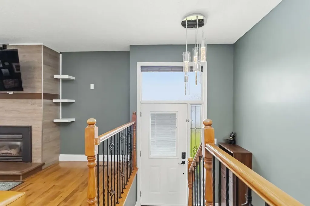 108 Ermine Crescent Fort Mcmurray AB T9H 4M6