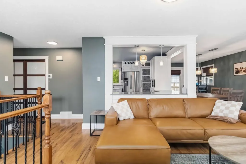 108 Ermine Crescent Fort Mcmurray AB T9H 4M6