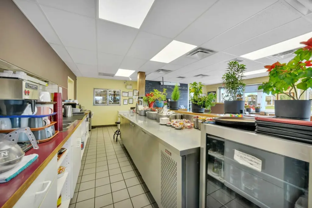 4419 45 Street Rocky Mountain House AB T4T 1P4