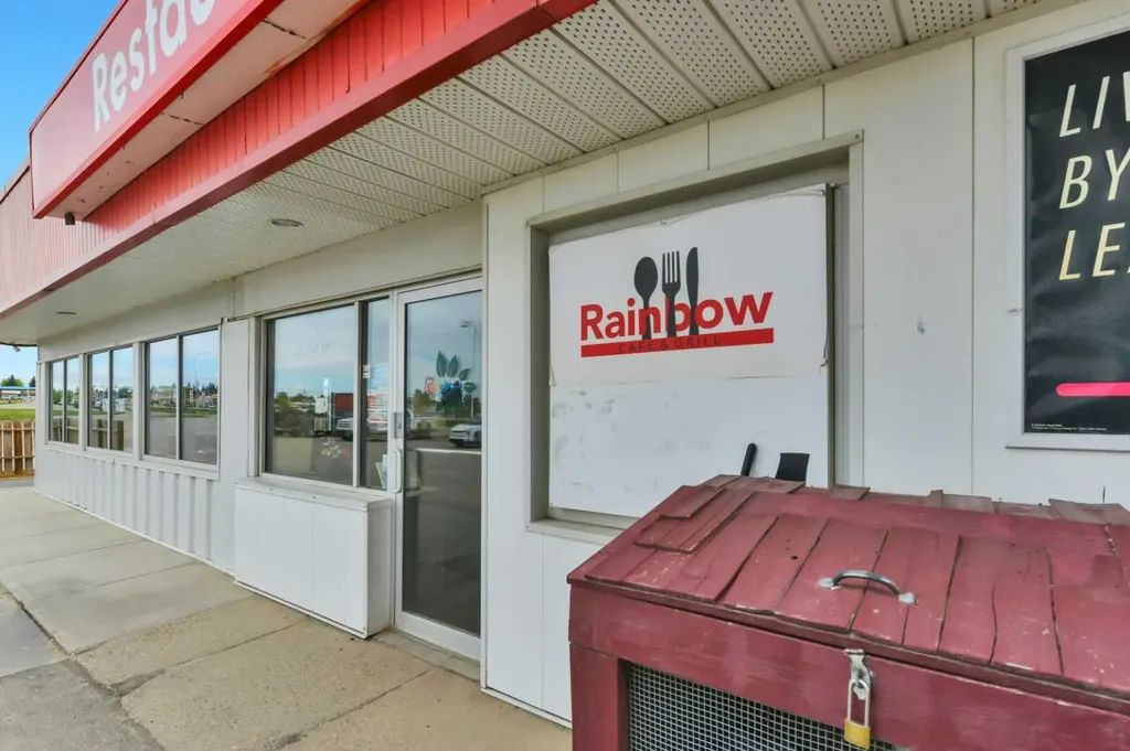 4419 45 Street Rocky Mountain House AB T4T 1P4