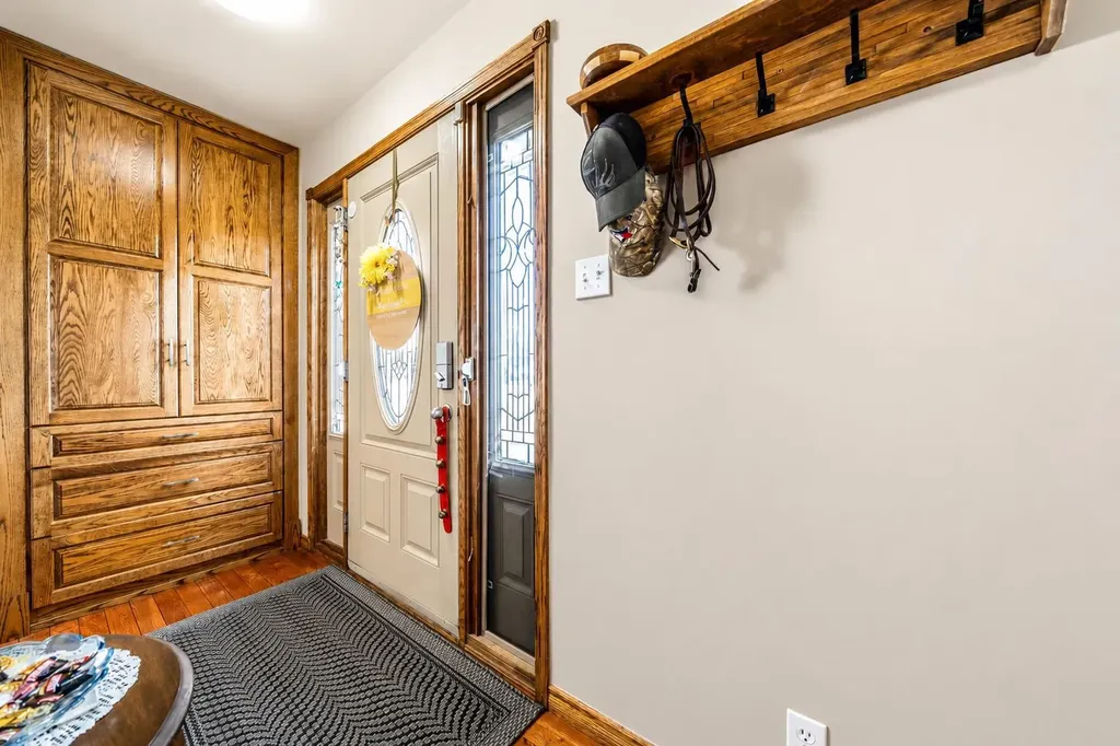 68 10 Street SW Medicine Hat AB T1A4P9