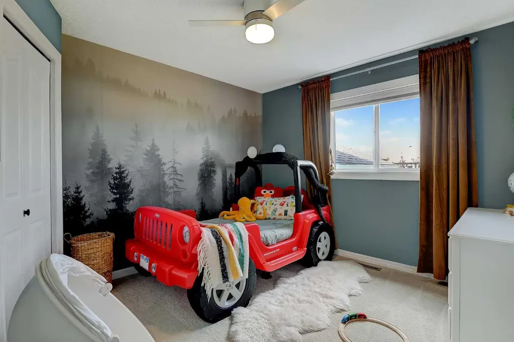 10628 119a Avenue Grande Prairie AB T8V 7N5