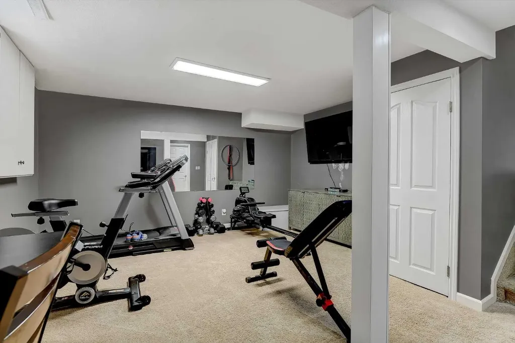 10628 119a Avenue Grande Prairie AB T8V 7N5