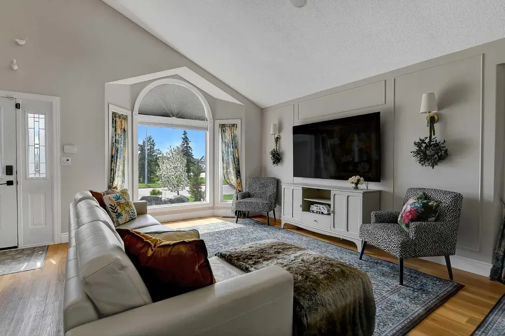10628 119a Avenue Grande Prairie AB T8V 7N5