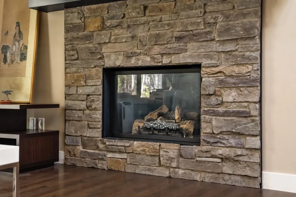 63 Cortina Villas SW Calgary AB T3H 0W8