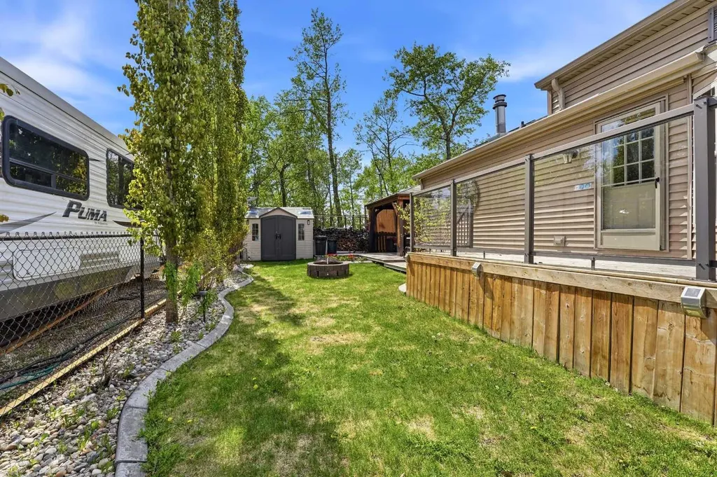 41310 Range Road 282 Rural Lacombe County AB T4L 2N3