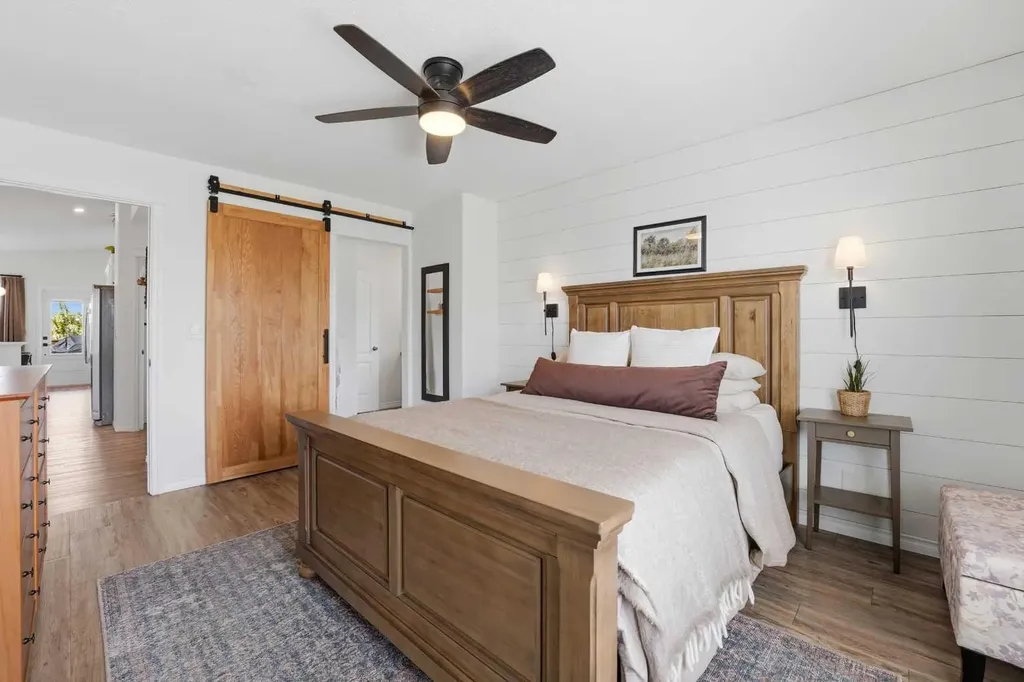 67 Lodge Place Sylvan Lake AB T4S 2N2