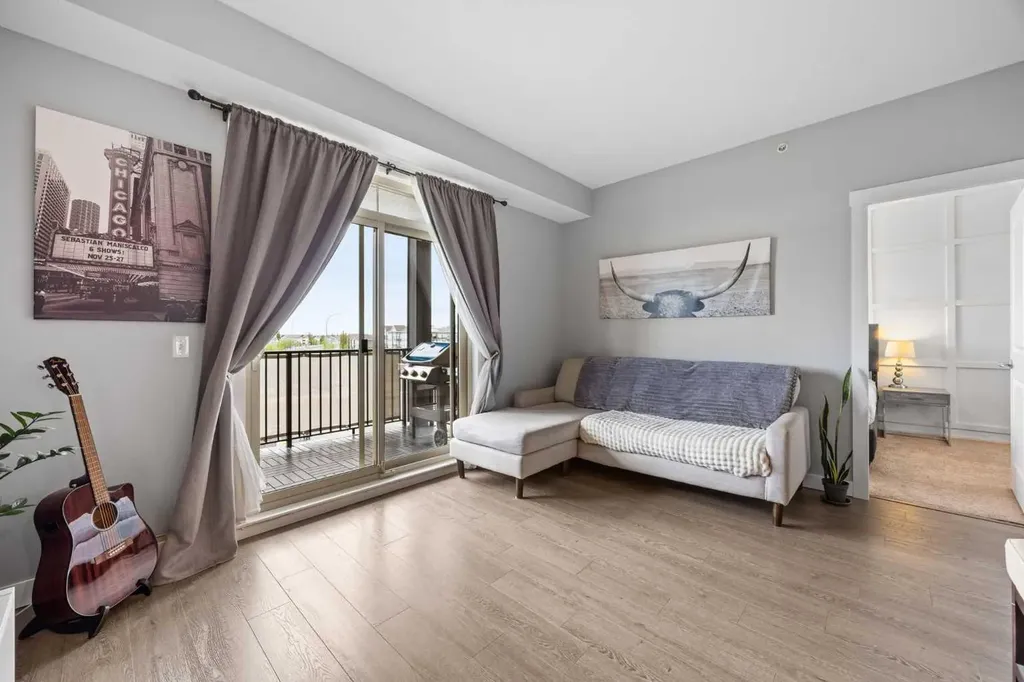 117 Copperpond Common Calgary AB T2Z5E2