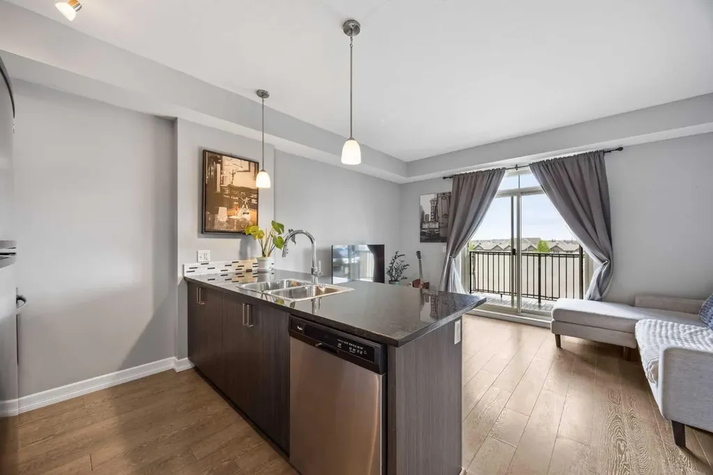 117 Copperpond Common Calgary AB T2Z5E2