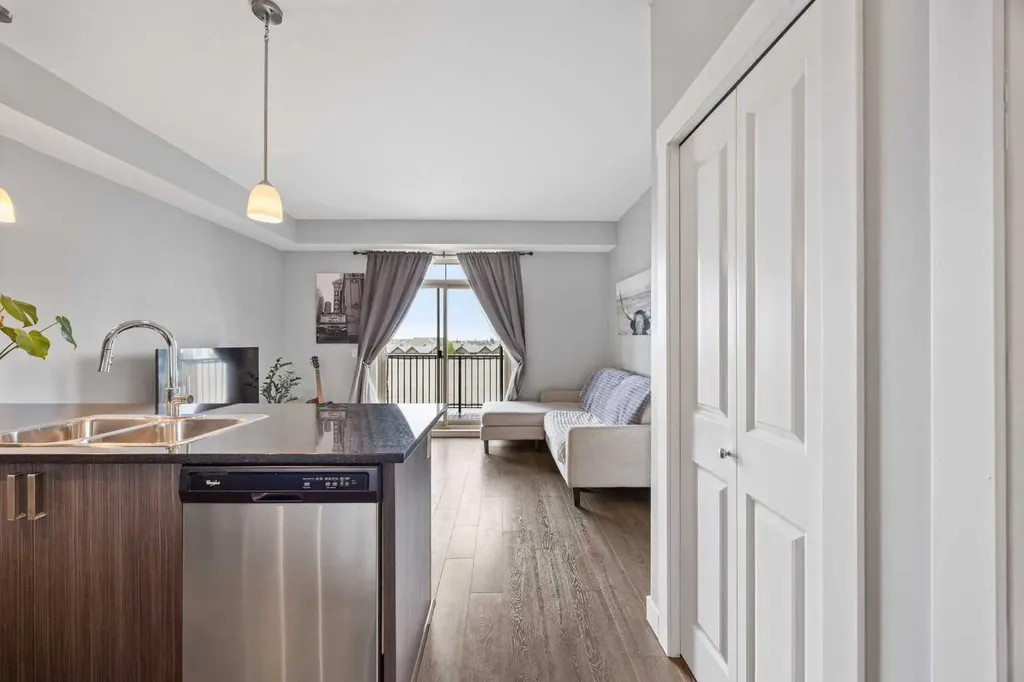 117 Copperpond Common Calgary AB T2Z5E2