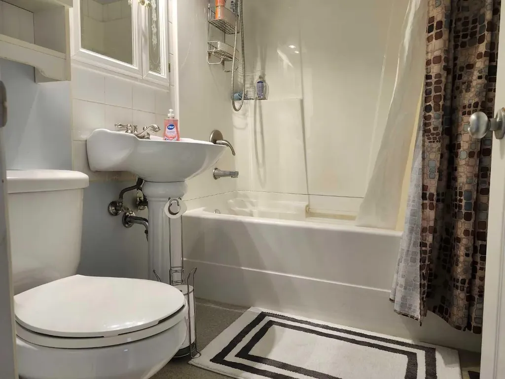 660 6 Avenue E Drumheller AB T0J0Y5