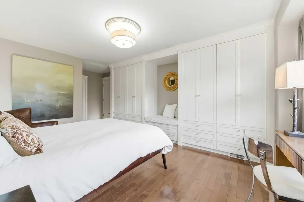 6011 Signal Ridge Heights SW Calgary AB T3H 2N8