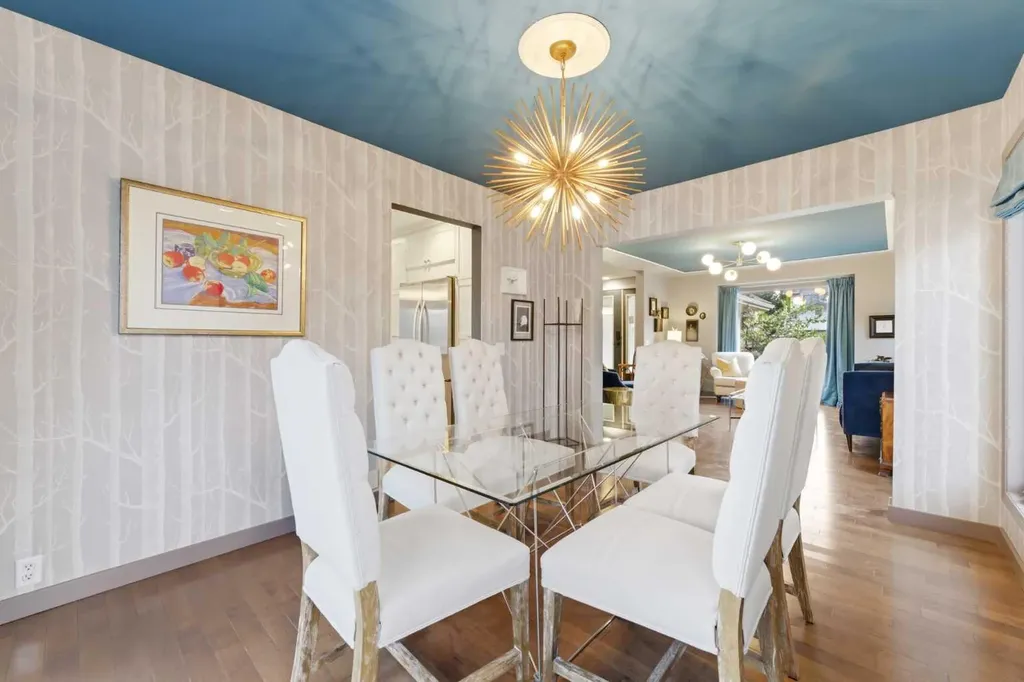6011 Signal Ridge Heights SW Calgary AB T3H 2N8