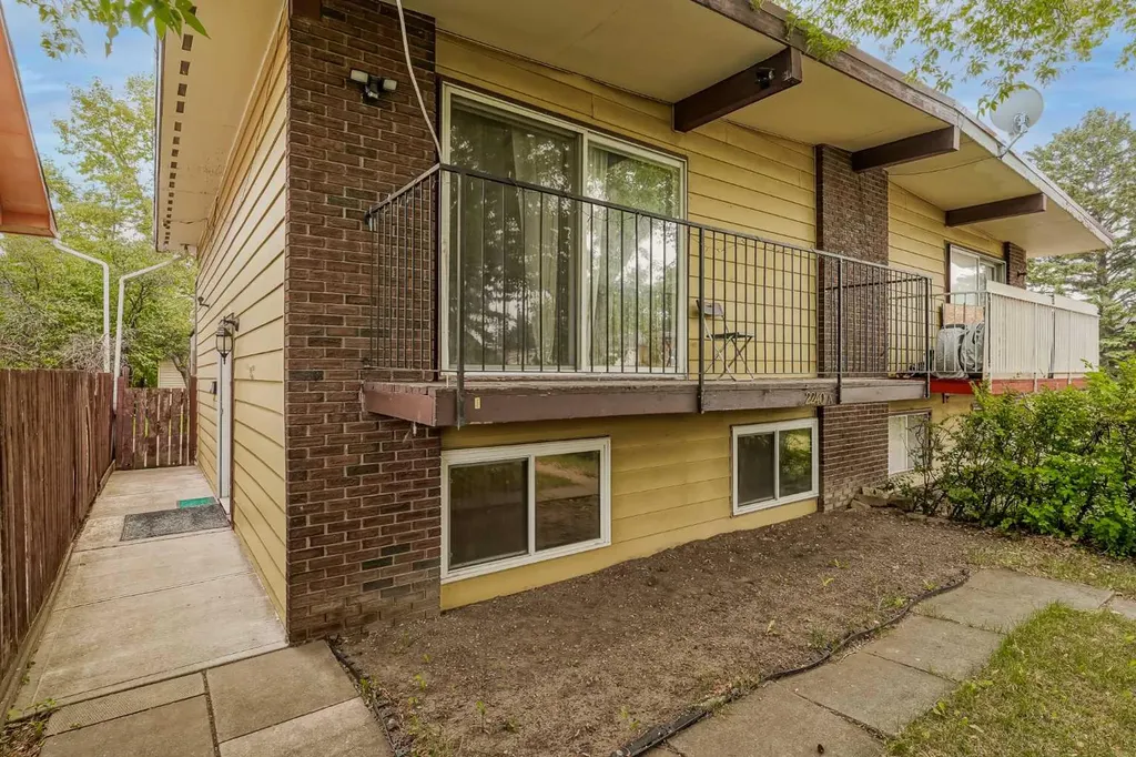 2240A 43 Street SE Calgary AB T2B 1H5
