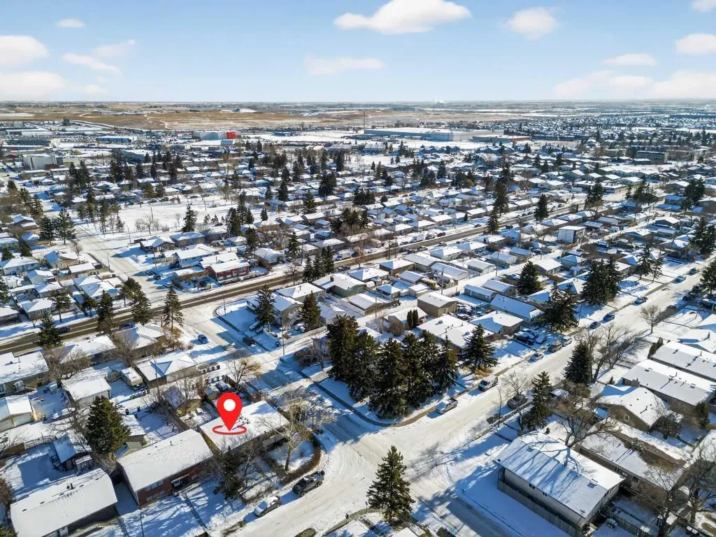 2240A 43 Street SE Calgary AB T2B 1H5