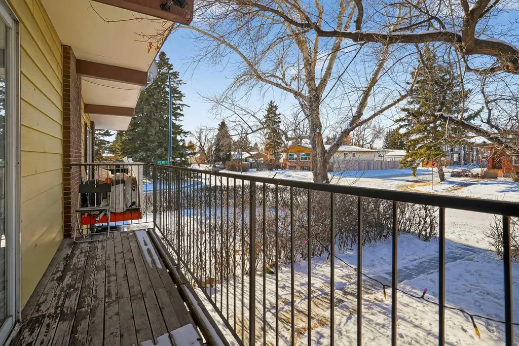 2240A 43 Street SE Calgary AB T2B 1H5