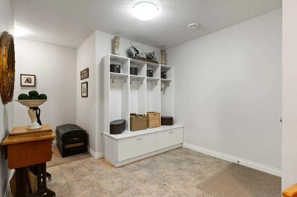 2193 High Country Rise NW High River AB T1V 0E2